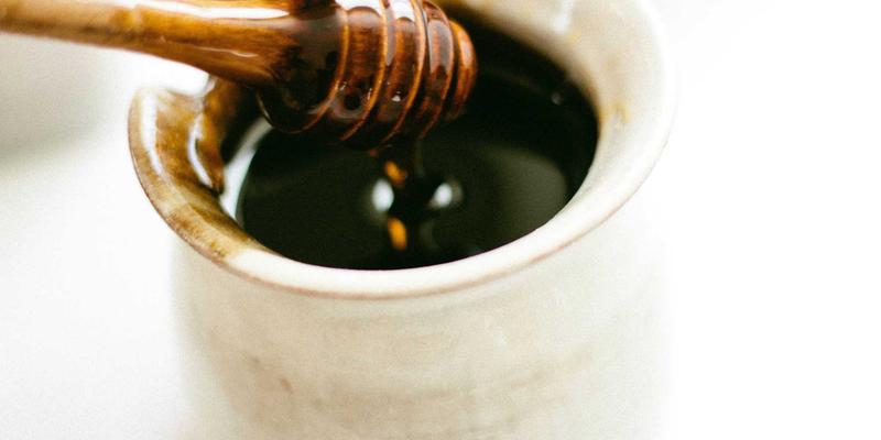 综合信息54：解码商业资讯价值，构建行业解决方案新范式